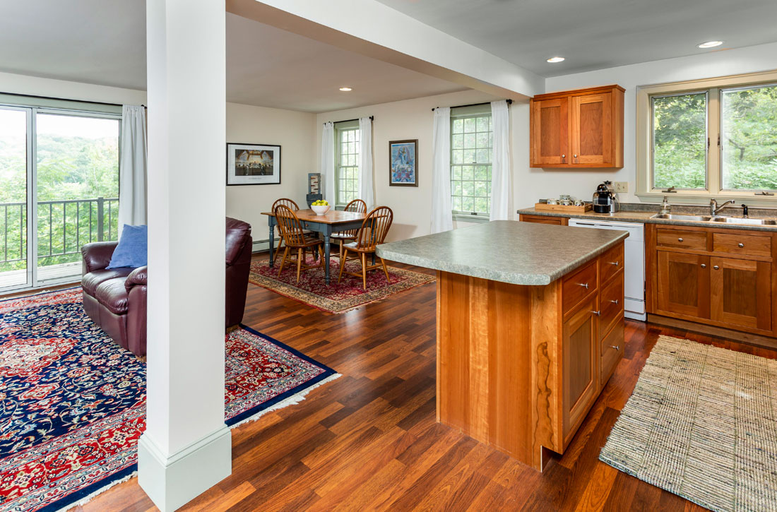 Spacious luxury apartments in Hallowell